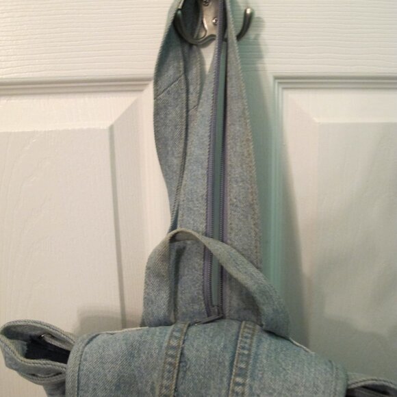 Jeans Material Backpack.  Lots of cute pockets/zippers to put things in. - Picture 5 of 11